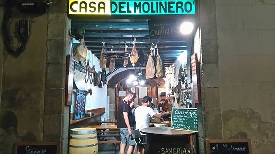 Barcelona - Top taverns with 10-30 € price range preview 1